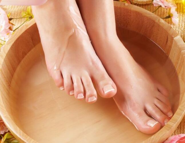 bain de pieds pour infection fongique